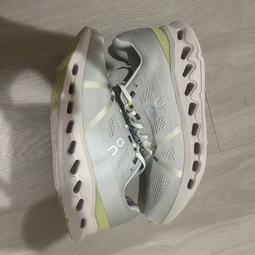 Men’s ON Cloudsurfer NEW W/O BOX